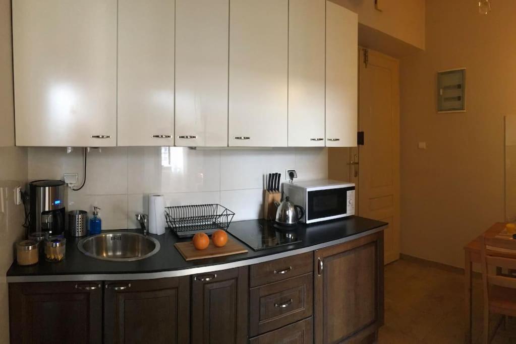 Dominican Square By Hashtag Apartments คราคูฟ ภายนอก รูปภาพ
