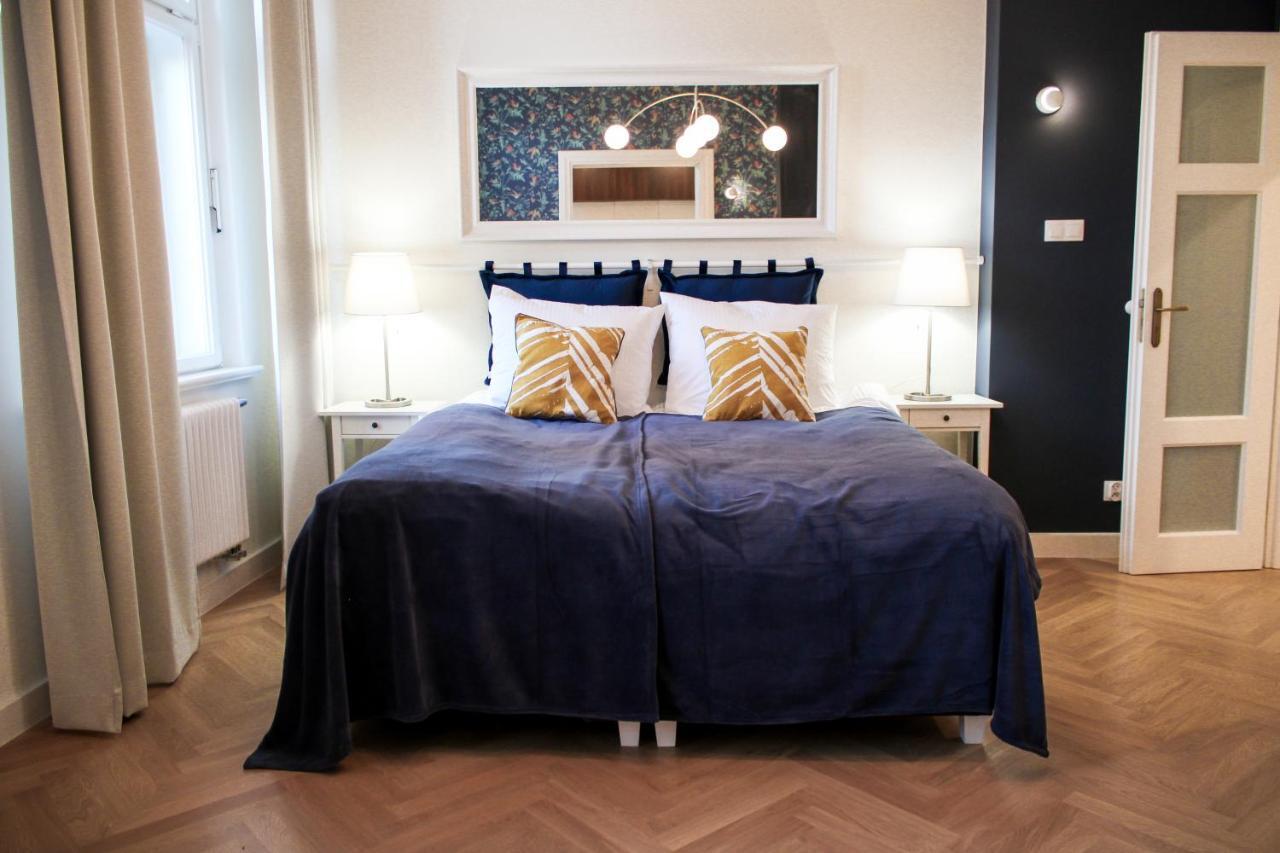 Dominican Square By Hashtag Apartments คราคูฟ ภายนอก รูปภาพ